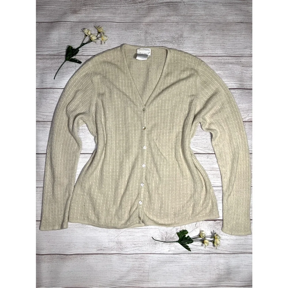 Designers Originals Knit Button Front Cardigan - Picture 12 of 13